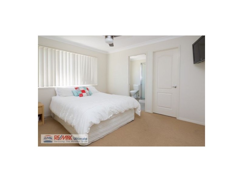 4 Abraham Close, Morayfield QLD 4506