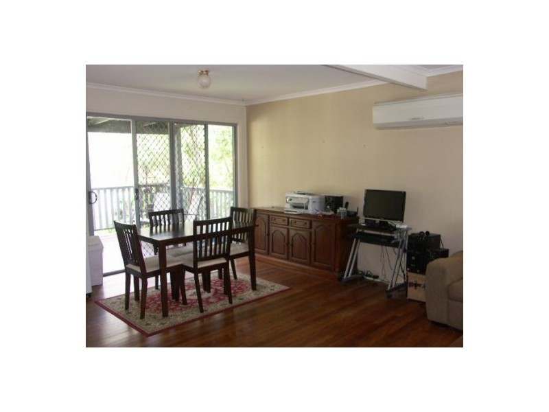 16 Beverley Way, Caboolture QLD 4510