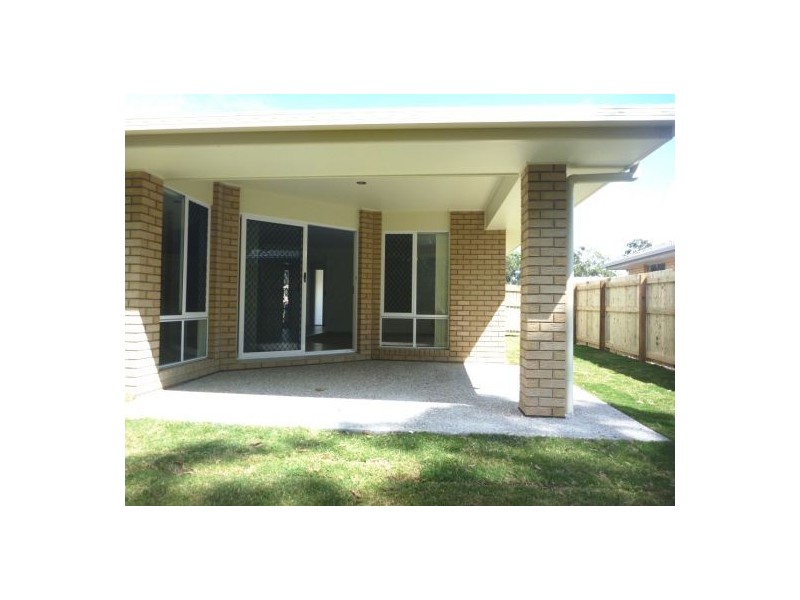 30 Bangalow Street, Morayfield QLD 4506