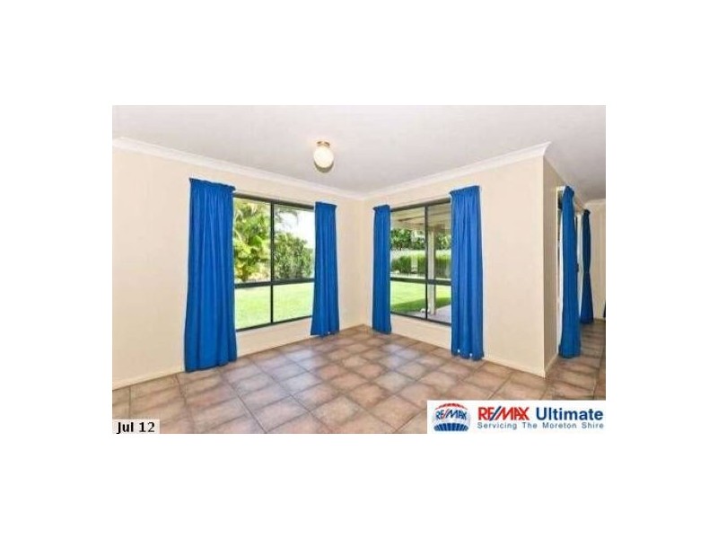 11 Curtin Crescent, Morayfield QLD 4506