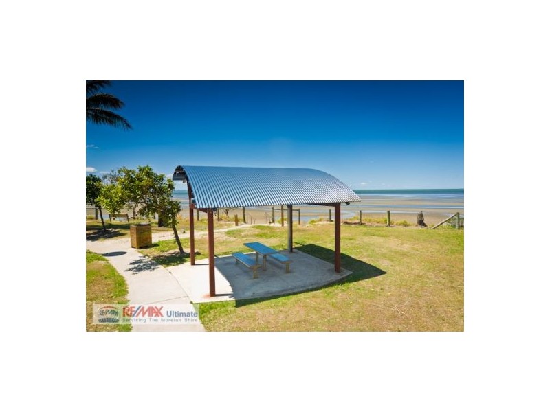 5A Biggs Avenue, Beachmere QLD 4510