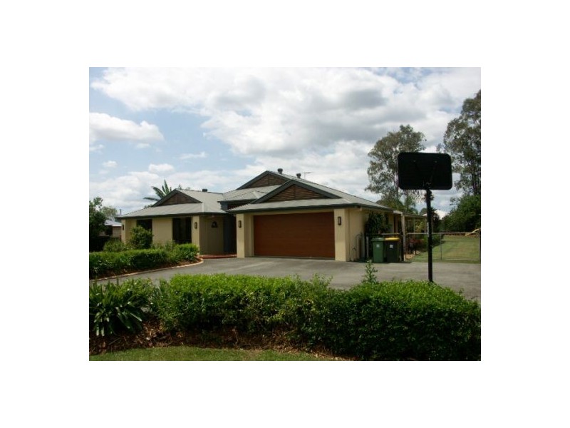 11-13 Eureka Crt, Wamuran QLD 4512