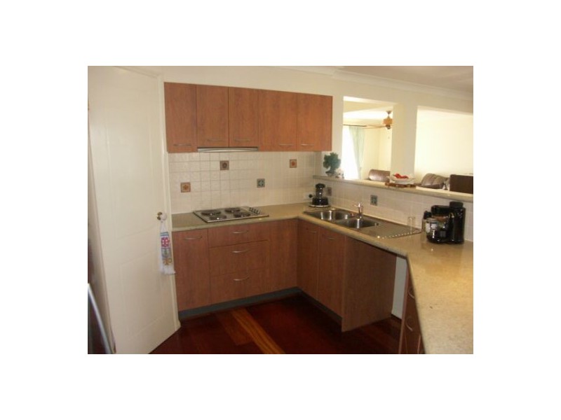 77 Summerfields  Dr, Caboolture QLD 4510