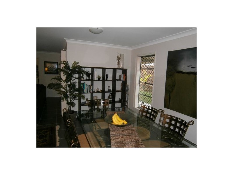 1/ 4 Kalungi Court, Morayfield QLD 4506