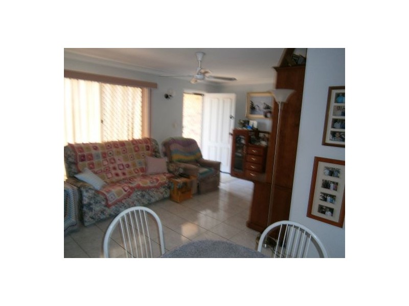 8 Frangipani Court, Kallangur QLD 4503