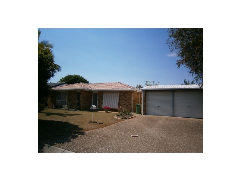 8 Frangipani Court, Kallangur QLD 4503