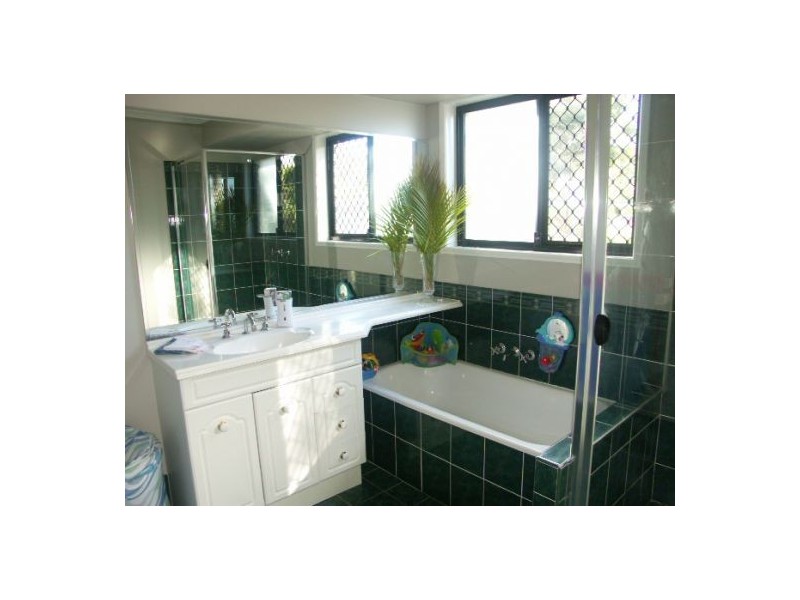 23-25 Sourris Court, Caboolture QLD 4510