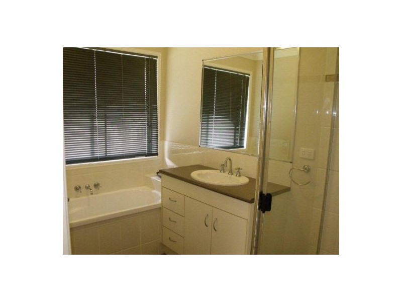 12 Woodstock Street, Morayfield QLD 4506