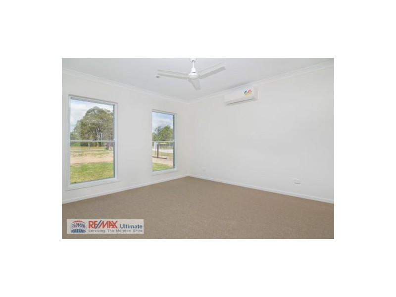 9 Bowerbird Close, Burpengary QLD 4505