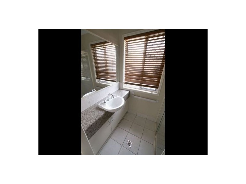 6 Blaxland Place, Narangba QLD 4504