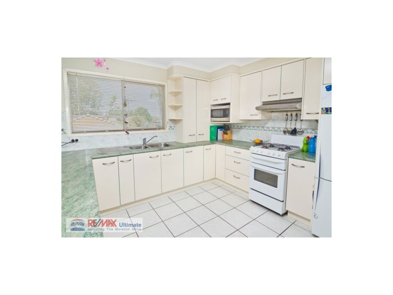 104 Sunderland Drive, Banksia Beach QLD 4507