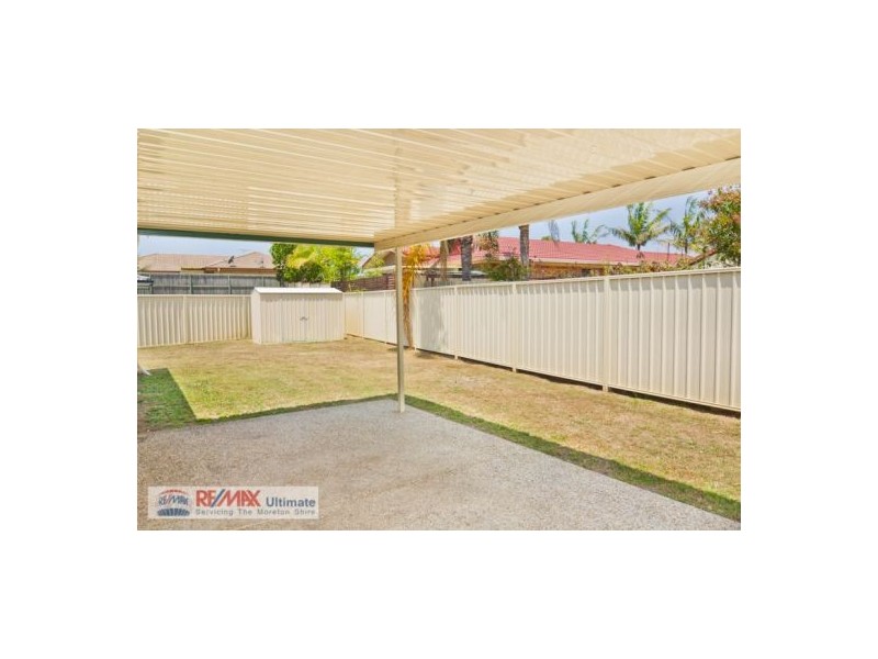 8 Hillside  Crt, Morayfield QLD 4506