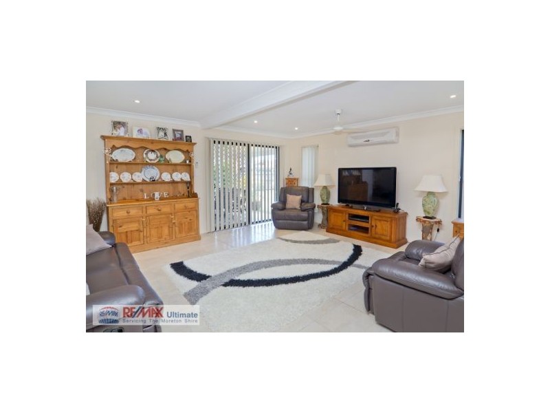 23-27 Sandheath Place, Ningi QLD 4511