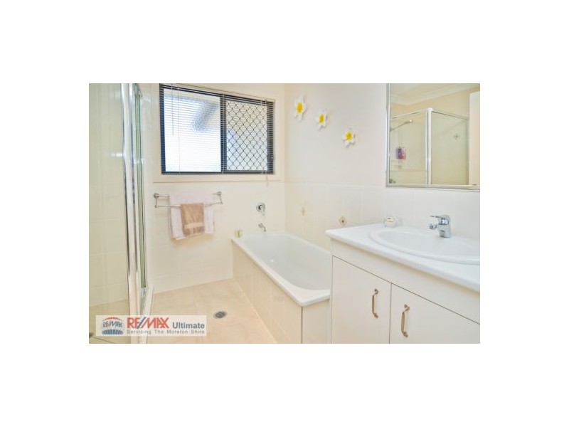 23-27 Sandheath Place, Ningi QLD 4511