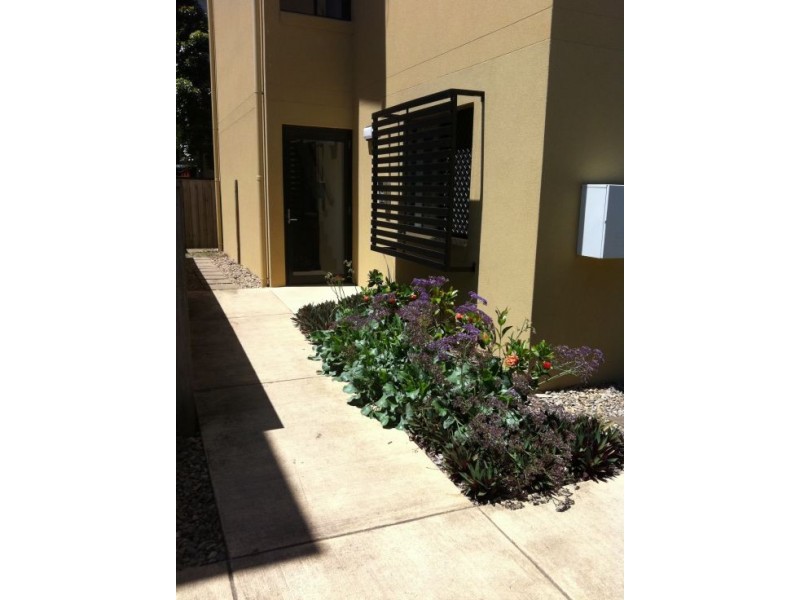 12 3-5 Short, Caboolture QLD 4510