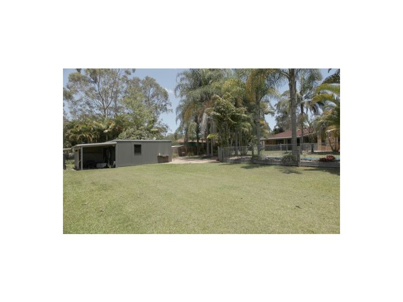 656 Bestmann Road, Ningi QLD 4511