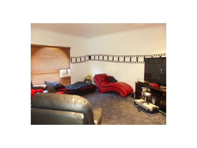 68-70 Shaun Pde, Elimbah QLD 4516