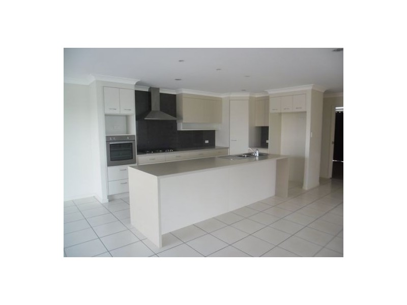 62 Wedgetail Circuit, Narangba QLD 4504