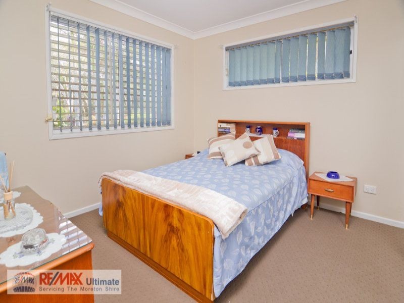 14 Bayside Drive, Beachmere QLD 4510