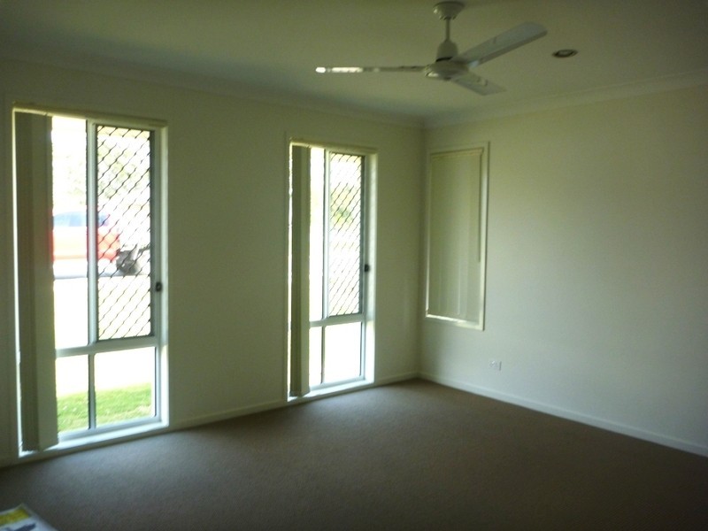 30 Bangalow Street, Morayfield QLD 4506