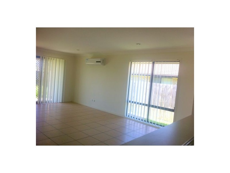 19 Eeles Drive, Morayfield QLD 4506