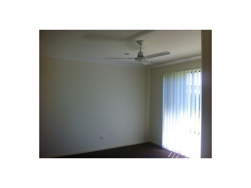 19 Eeles Drive, Morayfield QLD 4506