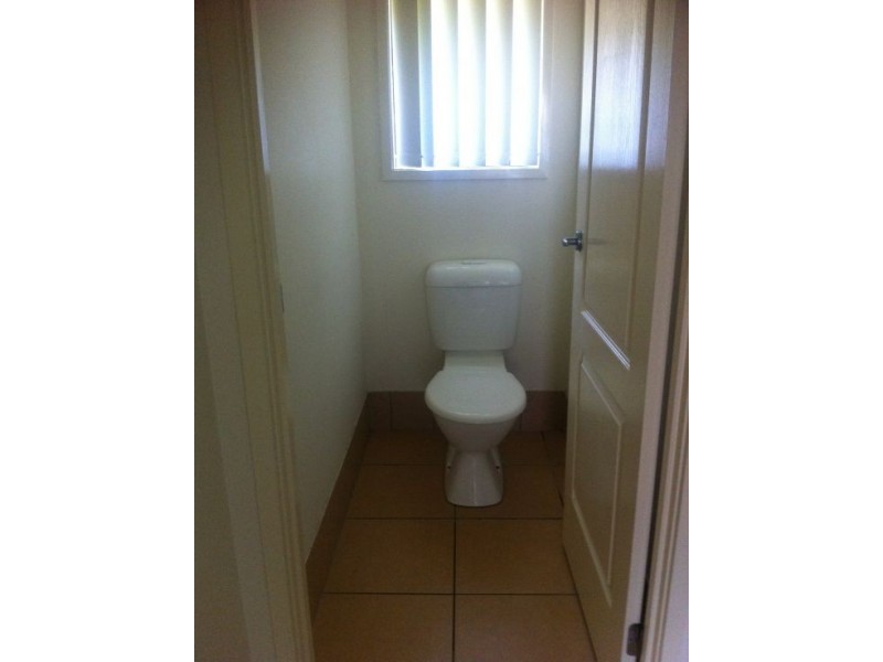 19 Eeles Drive, Morayfield QLD 4506