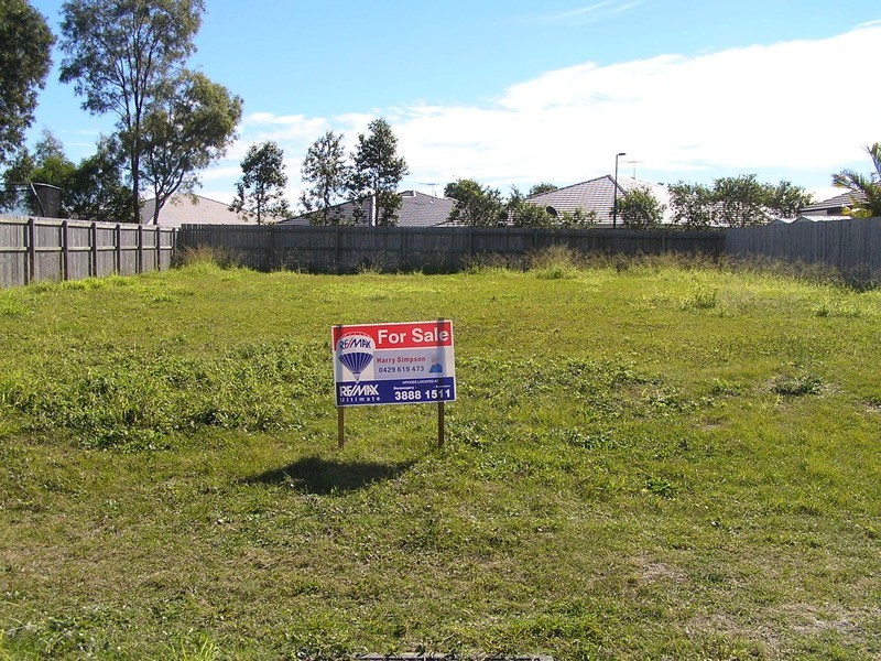 102 James Road, Beachmere QLD 4510