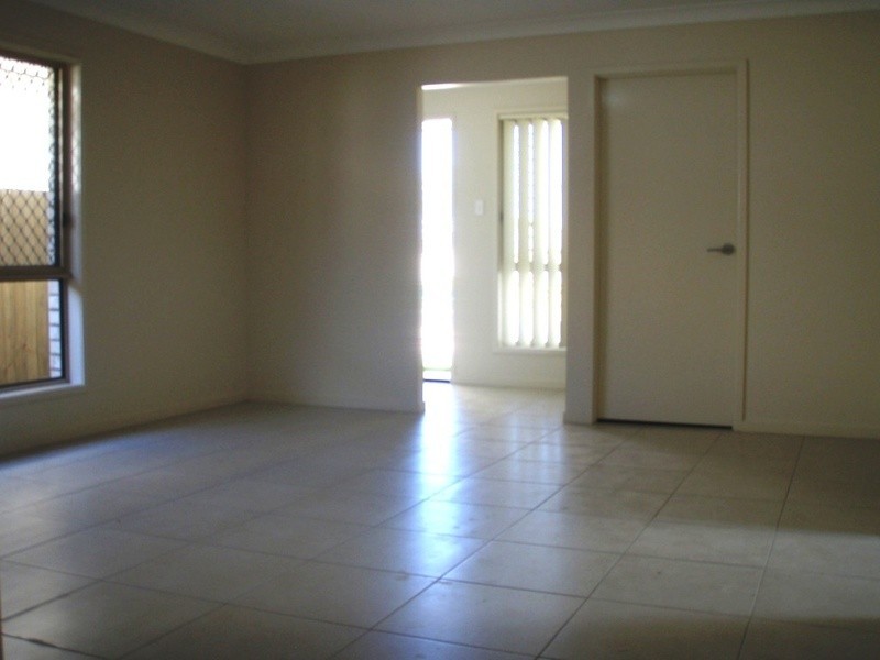 26 Jones Street, Rothwell QLD 4022