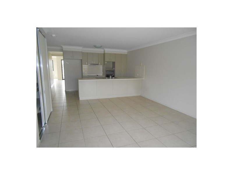 2/43 Herd Street, Caboolture QLD 4510