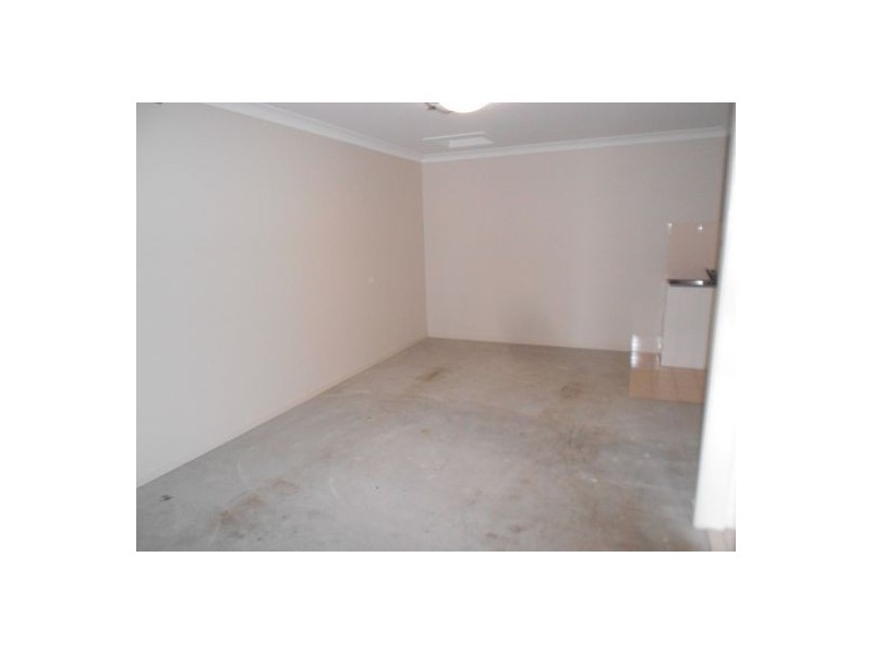 2/43 Herd Street, Caboolture QLD 4510