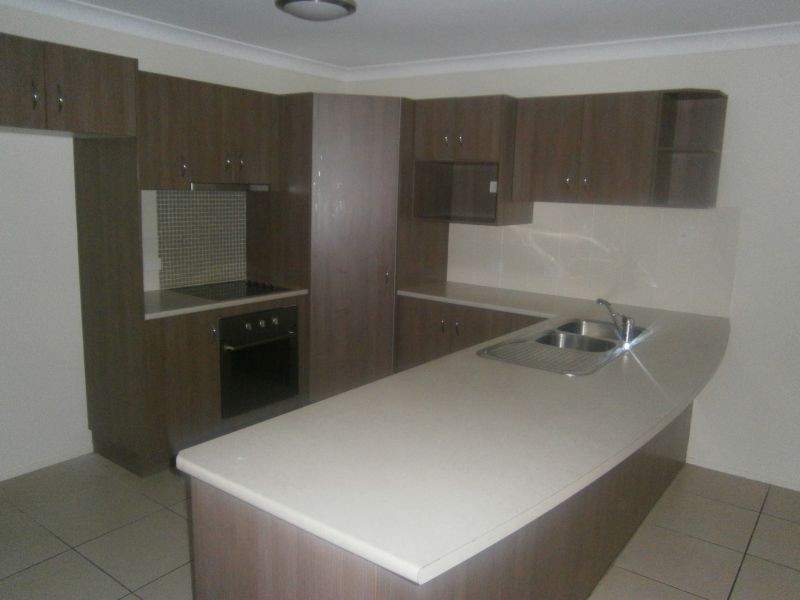 Unit A 16 Adonis Court, Rothwell QLD 4022