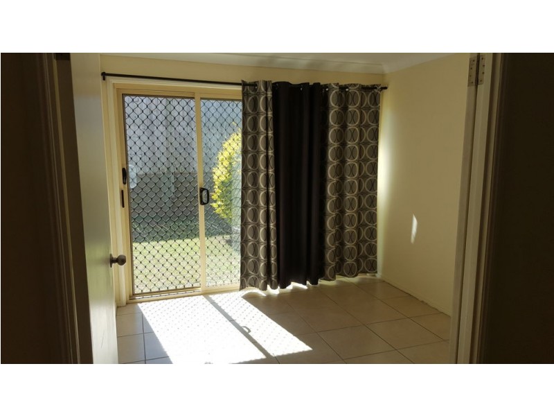 Unit A 16 Adonis Court, Rothwell QLD 4022