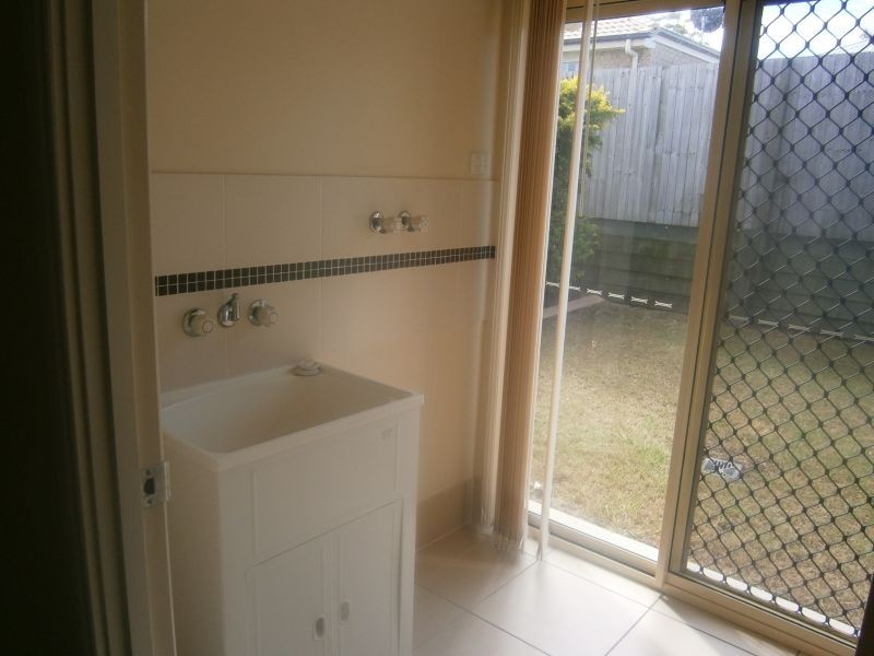 Unit A 16 Adonis Court, Rothwell QLD 4022