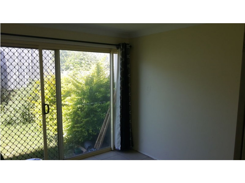 Unit A 16 Adonis Court, Rothwell QLD 4022