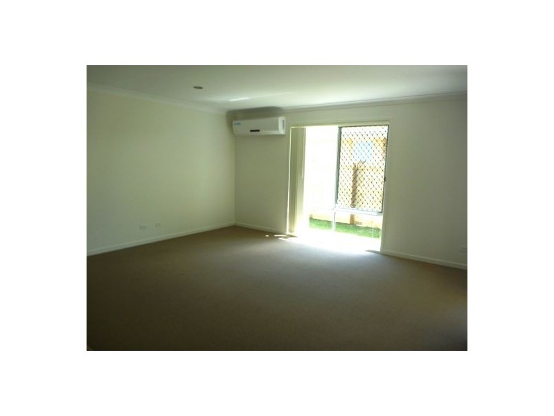 30 Bangalow Street, Morayfield QLD 4506