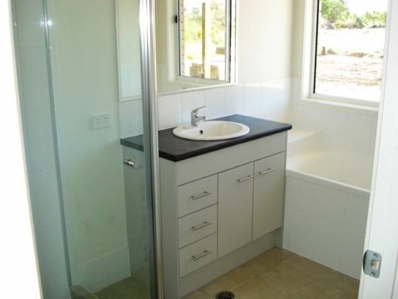 2 Kentia Court, Morayfield QLD 4506