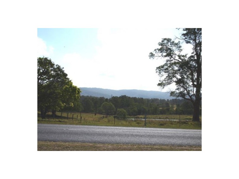 740 Caboolture River Rd Mountain Views Estate, Upper Caboolture QLD 4510