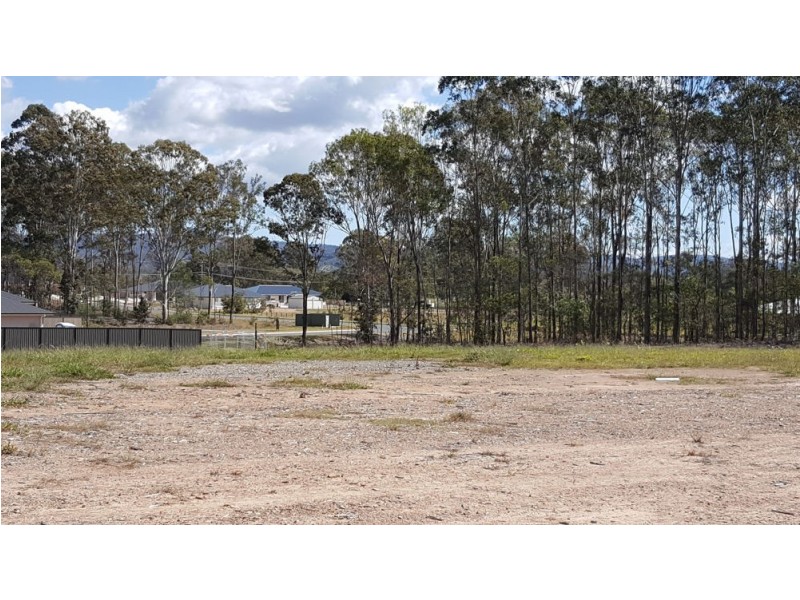 740 Caboolture River Rd Mountain Views Estate, Upper Caboolture QLD 4510