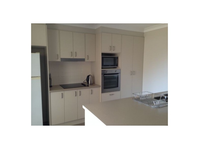 16 Basalt Street, Caboolture QLD 4510