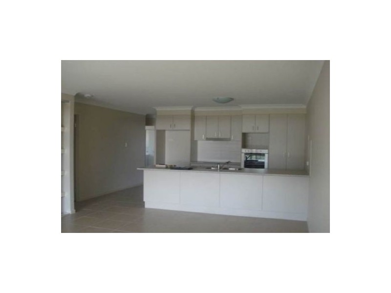 2/65 Water Fern Drive, Caboolture QLD 4510