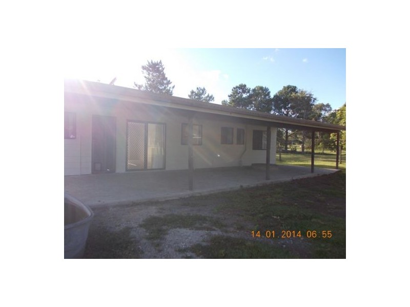 430 Bishop Road, Beachmere QLD 4510