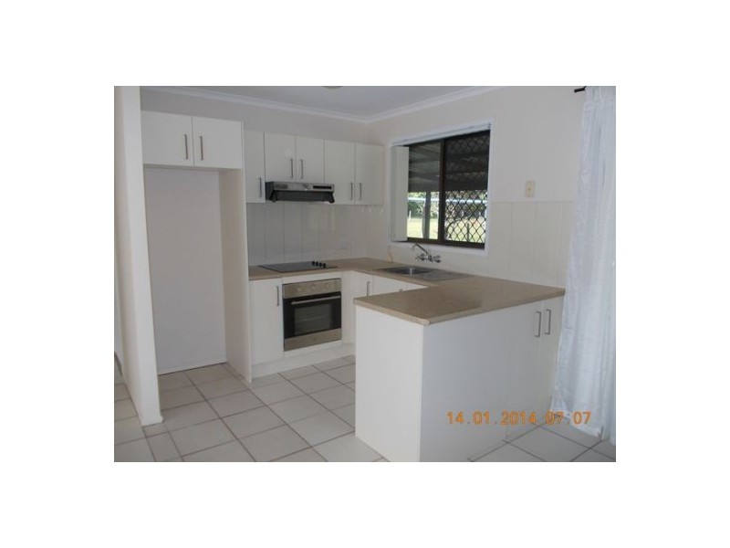 430 Bishop Road, Beachmere QLD 4510