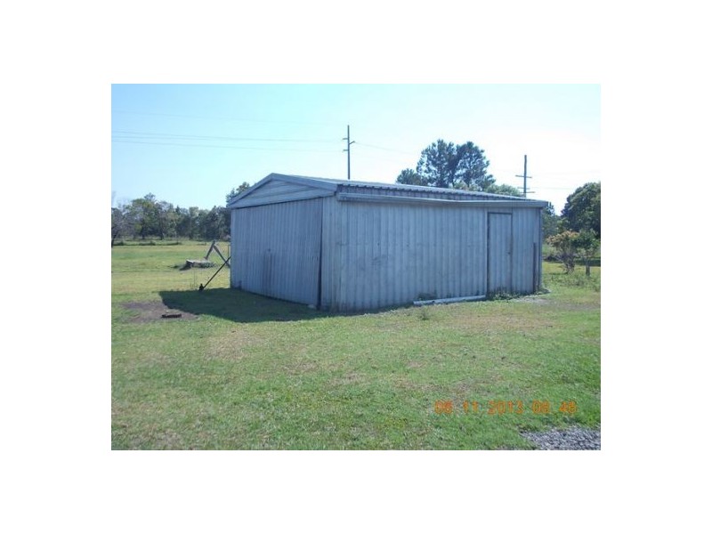 430 Bishop Road, Beachmere QLD 4510