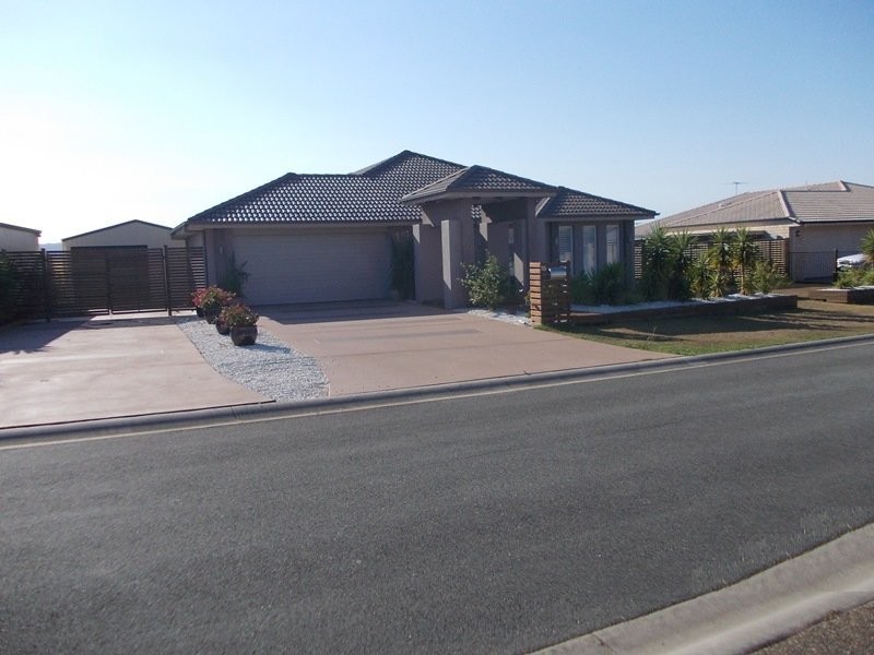15 Geneva Crescent, Narangba QLD 4504