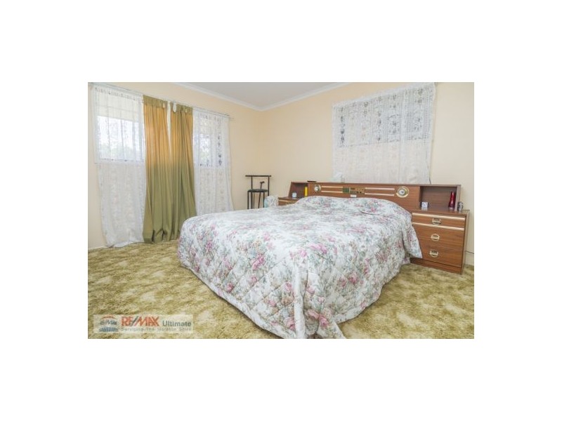4 Patrick Street, Beachmere QLD 4510