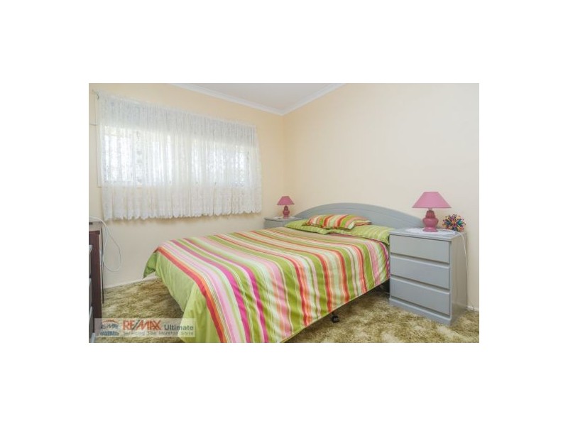 4 Patrick Street, Beachmere QLD 4510