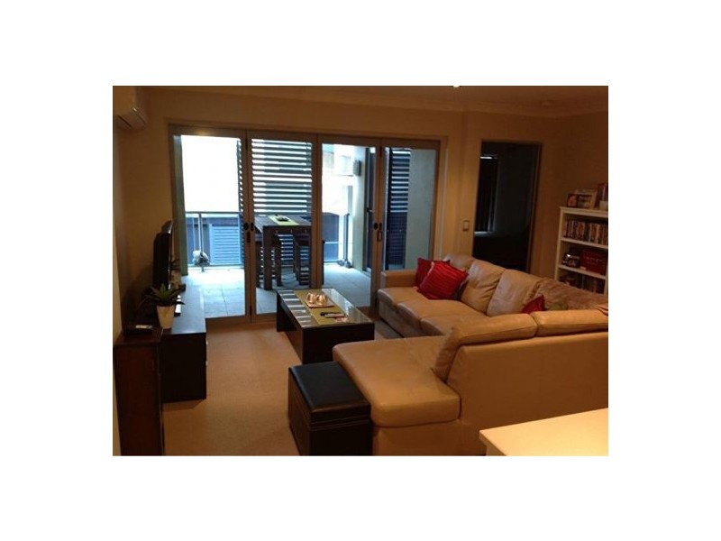 14/8-10 Georgina St, Woody Point QLD 4019