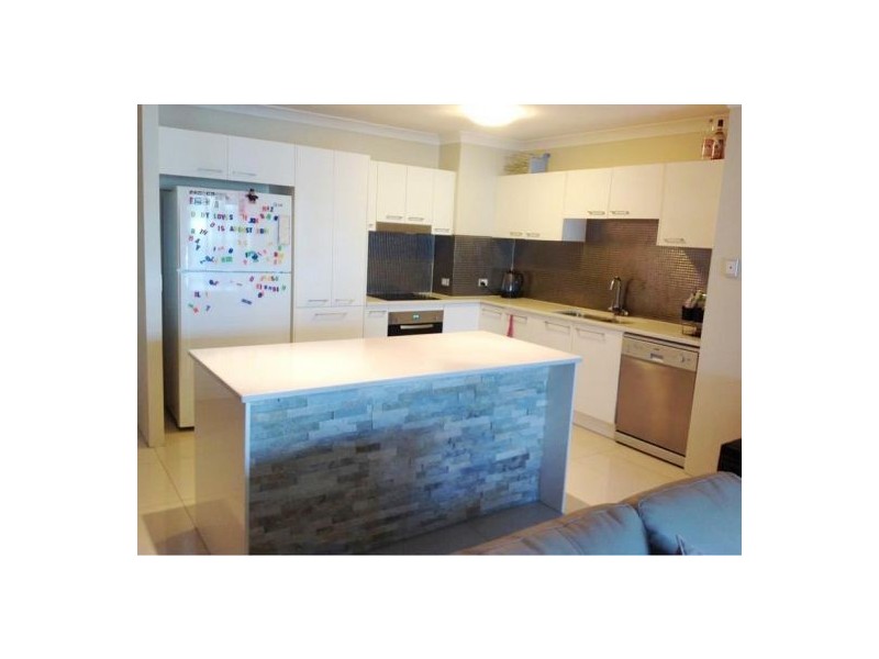 14/8-10 Georgina St, Woody Point QLD 4019
