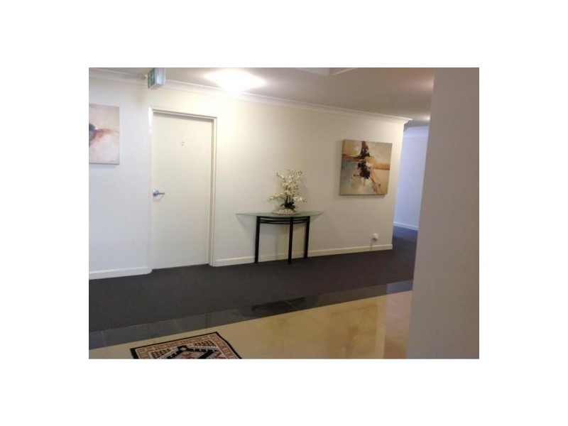 14/8-10 Georgina St, Woody Point QLD 4019